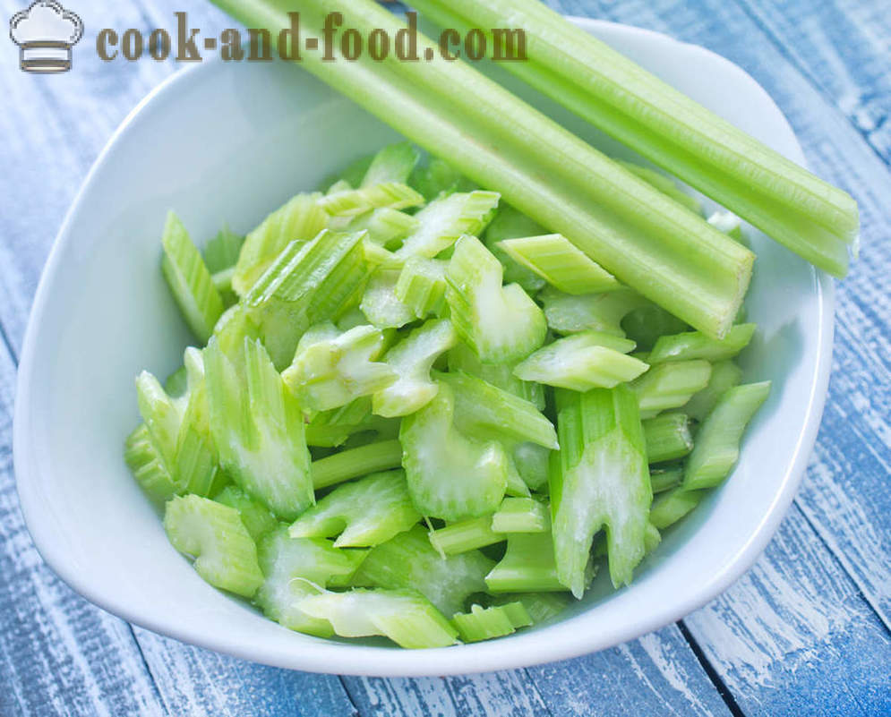Daržovių salotos dietos svorio - video receptai namuose