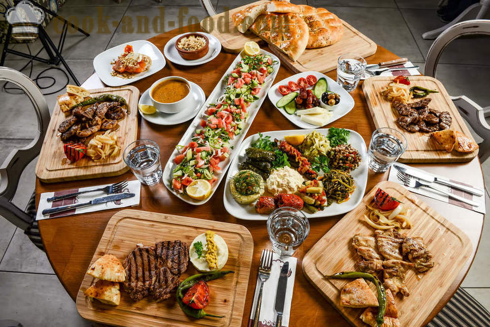 Populiariausi patiekalai Turkijos virtuvė - video receptai namuose