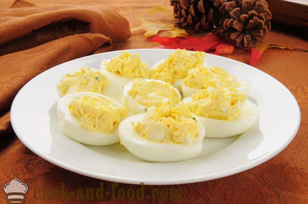 Puikus užkandis: įdaryti kiaušiniai - video receptai namuose
